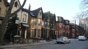 Un rang de belles (et inaccessibles) beautés Un rang de belles (et inaccessibles) beautés