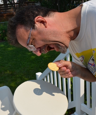 DSC_0682dangerRitzRED2