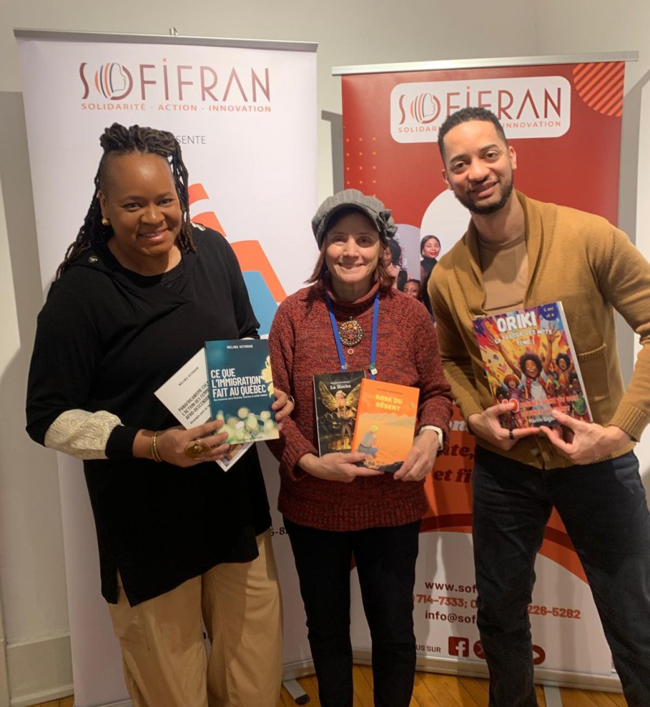 Trois auteurs au SAFRAN, avec leurs oeuvres.